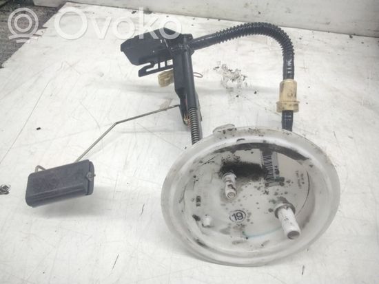 BMW 5 E60 E61 Fuel level sensor 6765849