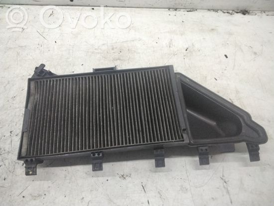 BMW 5 E60 E61 Air filter box cover
