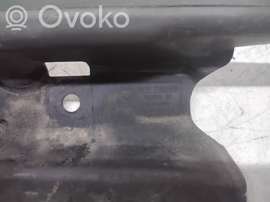 BMW 5 E60 E61 Intercooler air guide/duct channel 51717050650