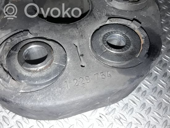 BMW 3 E46 Rear prop shaft donut coupling/joint 1229754