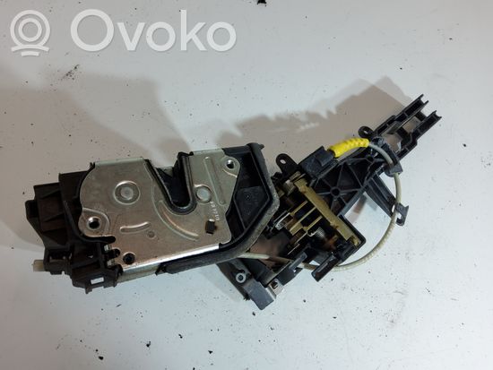 BMW 1 E81 E87 Front door lock