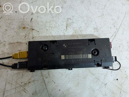 BMW 1 E81 E87 Aerial antenna amplifier 652069589001 10819610