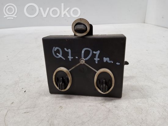 Audi Q7 4L Door control unit/module 4L0959793B