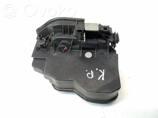 BMW 5 E60 E61 Front door lock 7167073