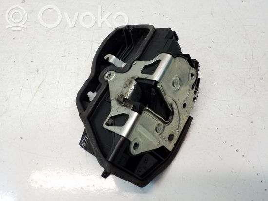 BMW 5 E60 E61 Front door lock 7167073