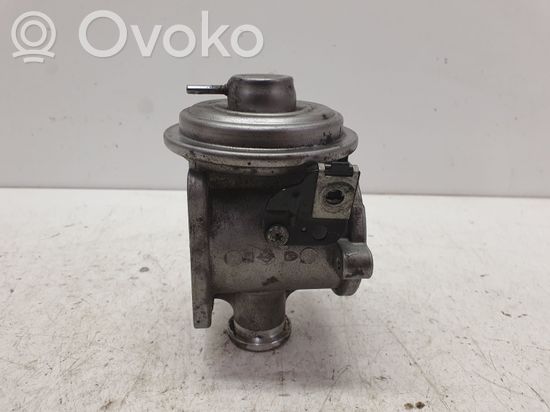 BMW 5 E60 E61 EGR valve 70045000 7791480