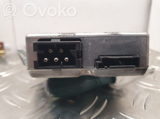 BMW 5 E60 E61 Door control unit/module 6957761 6957761 2782C4