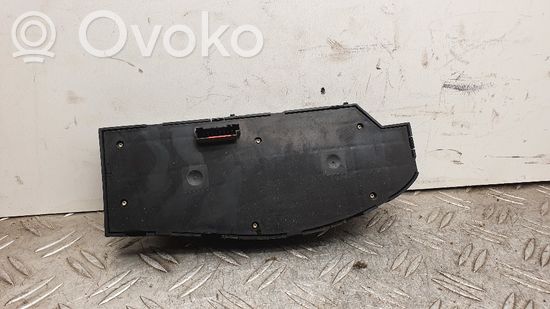 BMW 3 E46 Seat control module 8255378 8255378