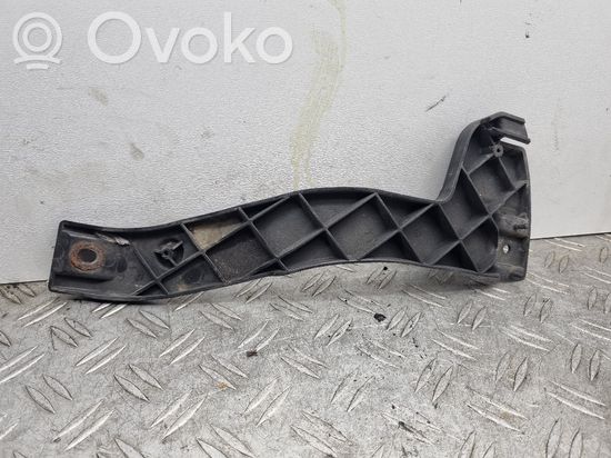 Audi A4 S4 B7 8E 8H Front bumper mounting bracket 8E0807204B 8E0807204B