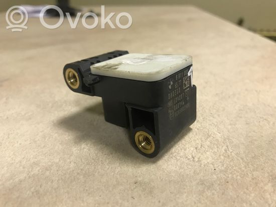 BMW 1 E81 E87 Airbag deployment crash/impact sensor 6911003 0285003900