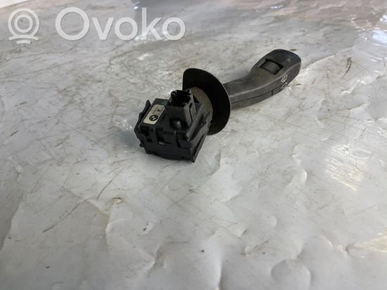 BMW 5 E39 Wiper control stalk 8352013
