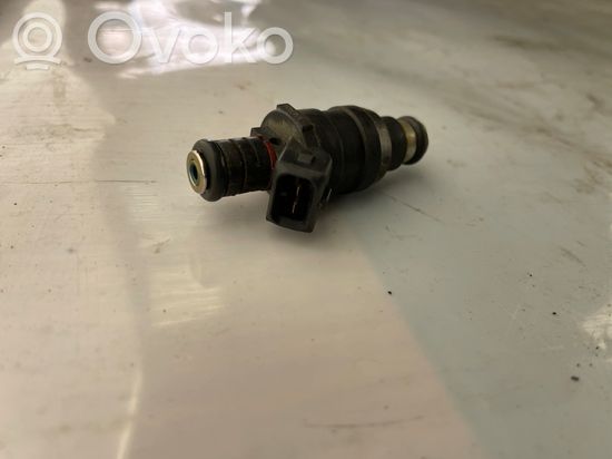 BMW 7 E38 Fuel injector 1747406 D3763FA