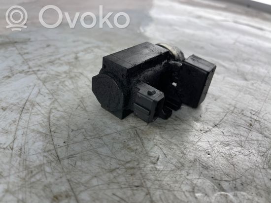 BMW 3 E46 Turbo system vacuum part 72279600 2247906