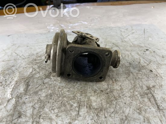 BMW 3 E46 EGR valve 7785789