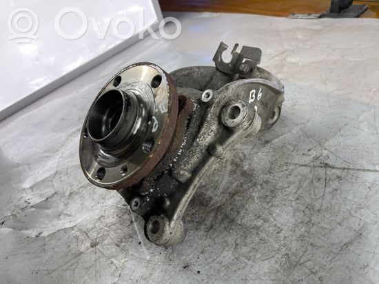 Volkswagen PASSAT B6 Front wheel hub spindle knuckle 3C04072586 3C0407258G