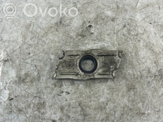 Audi A8 S8 D3 4E Fuel Injector clamp holder 059103113E