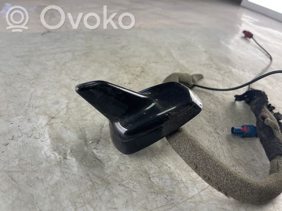 Audi A8 S8 D3 4E Aerial GPS antenna 4E0035503R