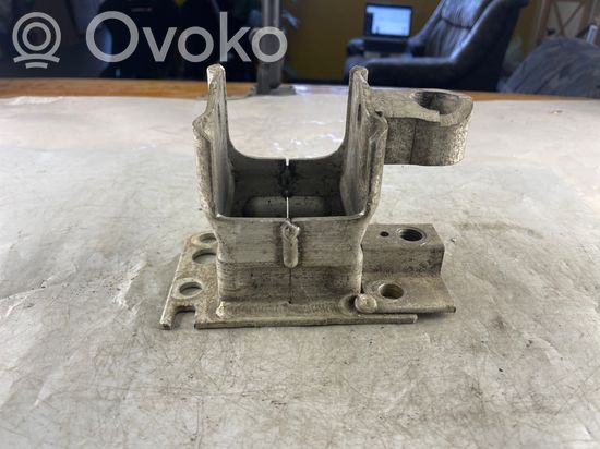 Audi A8 S8 D3 4E Front bumper mounting bracket 4E0807134AB 4E0807134