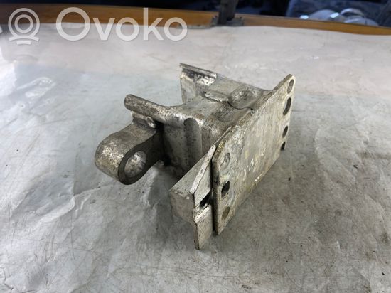 Audi A8 S8 D3 4E Front bumper mounting bracket 4E0807134AB 4E0807134