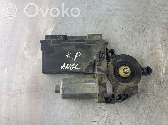 Audi A4 S4 B6 8E 8H Front door window regulator motor 0130821765 8E2959801B
