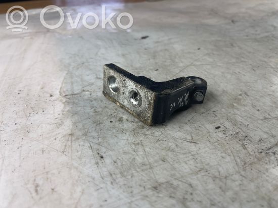 Audi A4 S4 B6 8E 8H Front door upper hinge