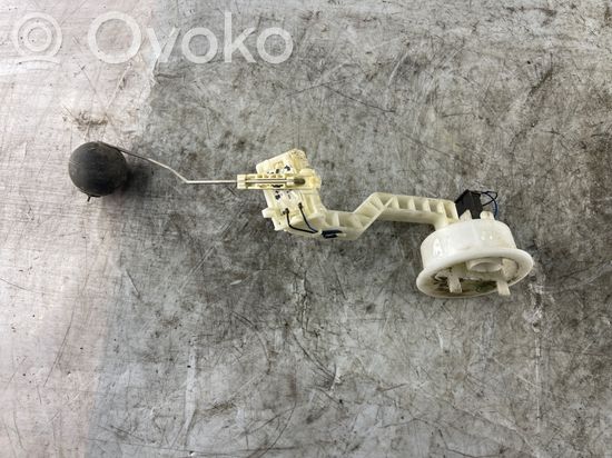 Audi A4 S4 B6 8E 8H Fuel level sensor 221824073