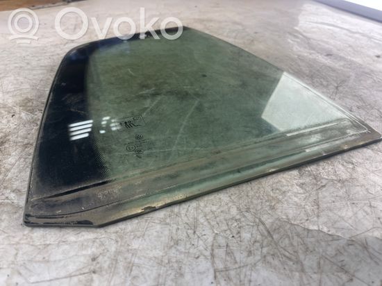 Volkswagen Golf Plus Rear vent window glass