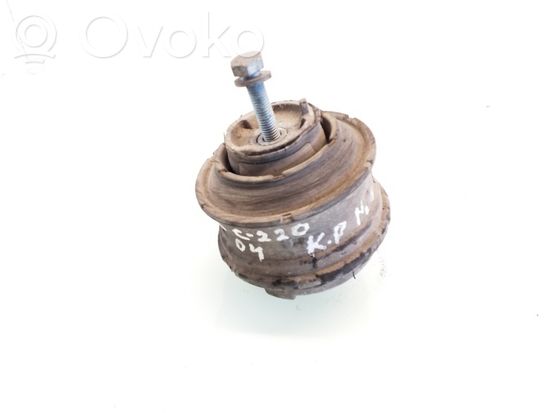 Mercedes-Benz C W203 Engine mount bracket
