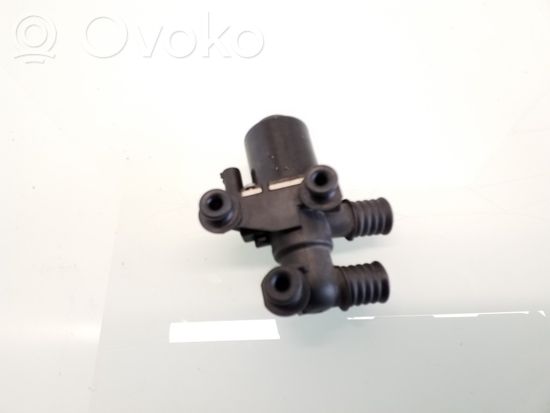 BMW 5 E60 E61 Coolant heater control valve 64116920226