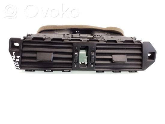 BMW 5 E60 E61 Dash center air vent grill 695361802