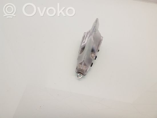 BMW 5 E60 E61 Radio antenna 6957344