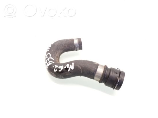 BMW 5 E39 Engine coolant pipe/hose
