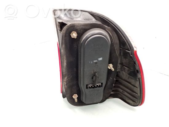 BMW 5 E39 Rear/tail lights 6902531