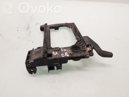 BMW 5 E39 Front door exterior handle/bracket