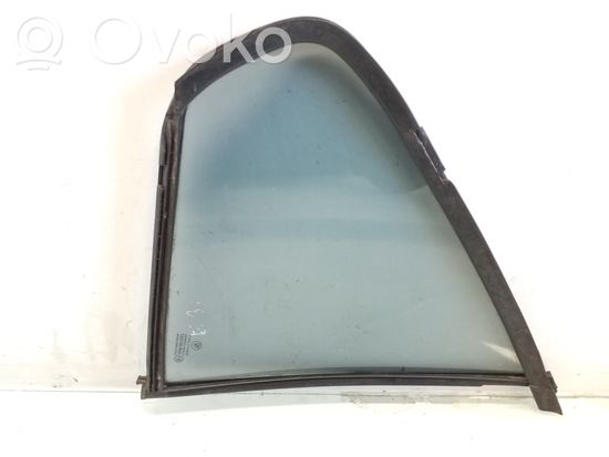 BMW 3 E36 Rear vent window glass 43R001057