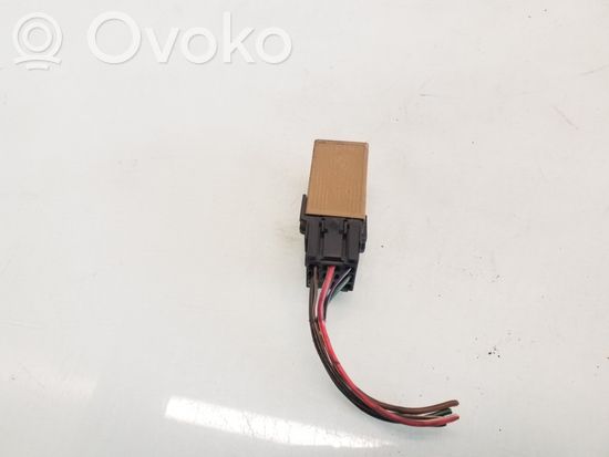 BMW 5 E39 Other relay 61368384505