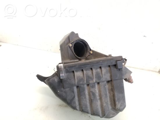 Audi A4 S4 B5 8D Air filter box 8D0129607