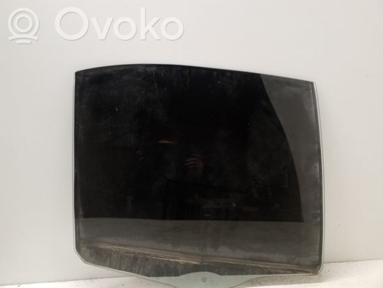 BMW 5 E39 Rear door window glass 43R000981