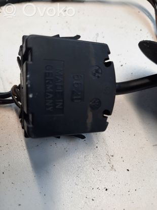 BMW 3 E36 Front wiper blade arm 6620
