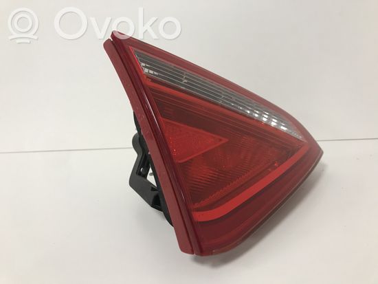 Audi A5 8T 8F Tailgate rear/tail lights 8T0945093