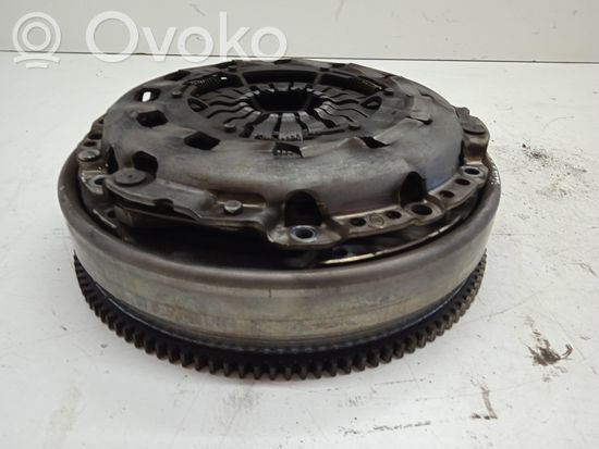 BMW 3 E92 E93 Clutch set kit 21217567842