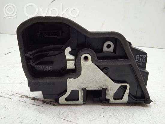 BMW 3 E92 E93 Front door lock 7202146
