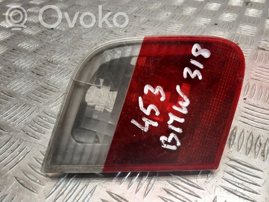 BMW 3 E46 Tailgate rear/tail lights 6910537