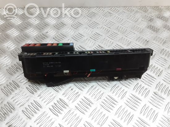 BMW 5 E60 E61 Fuse module 695733001