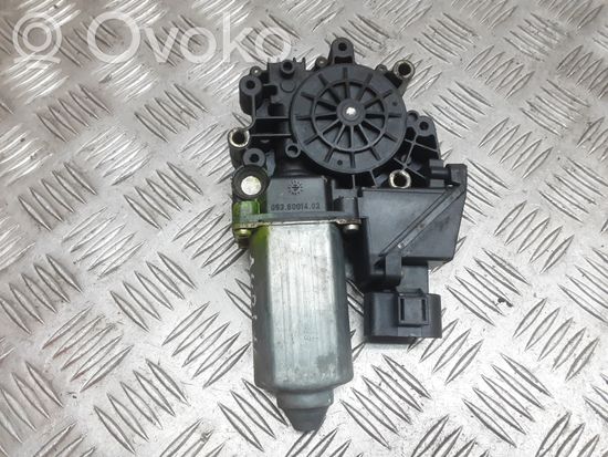 Audi A6 S6 C5 4B Front door window regulator motor 4B0959801E
