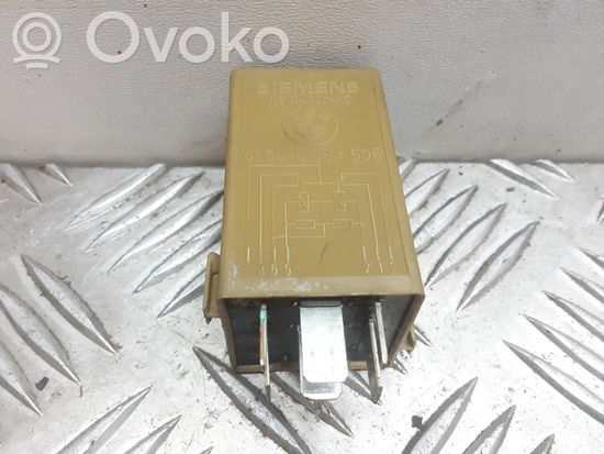 BMW 5 E39 Window wiper relay 8384505