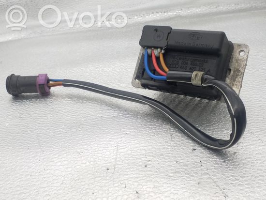 Audi A6 S6 C4 4A Heater blower motor/fan resistor 4A0820521A 5DS00645502