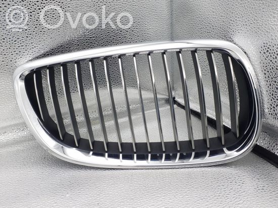 BMW 3 E92 E93 Front grill 22405910 1648070907