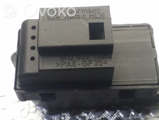 Volkswagen PASSAT CC Central locking switch button 1K0962126B