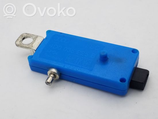 Audi A8 S8 D2 4D Aerial antenna amplifier 4D0035225B